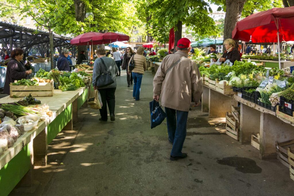 Peebles community market