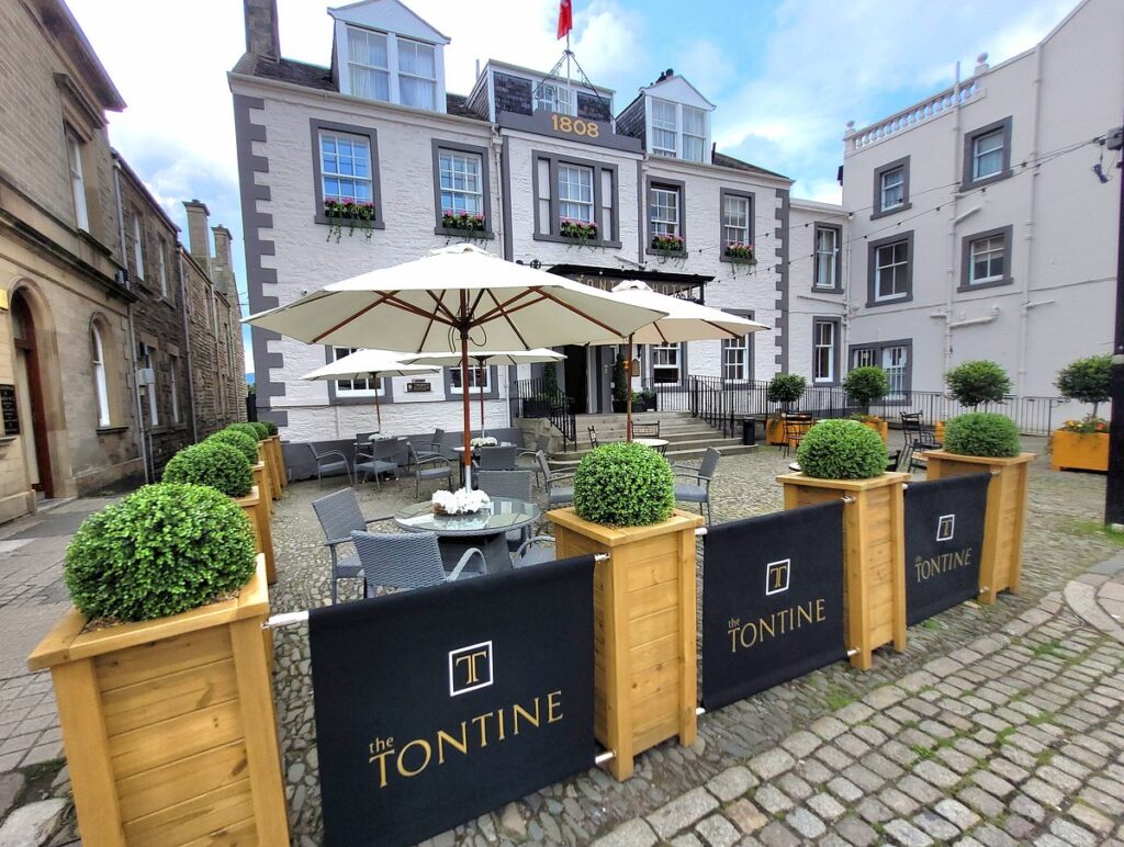 Bars near me Peebles